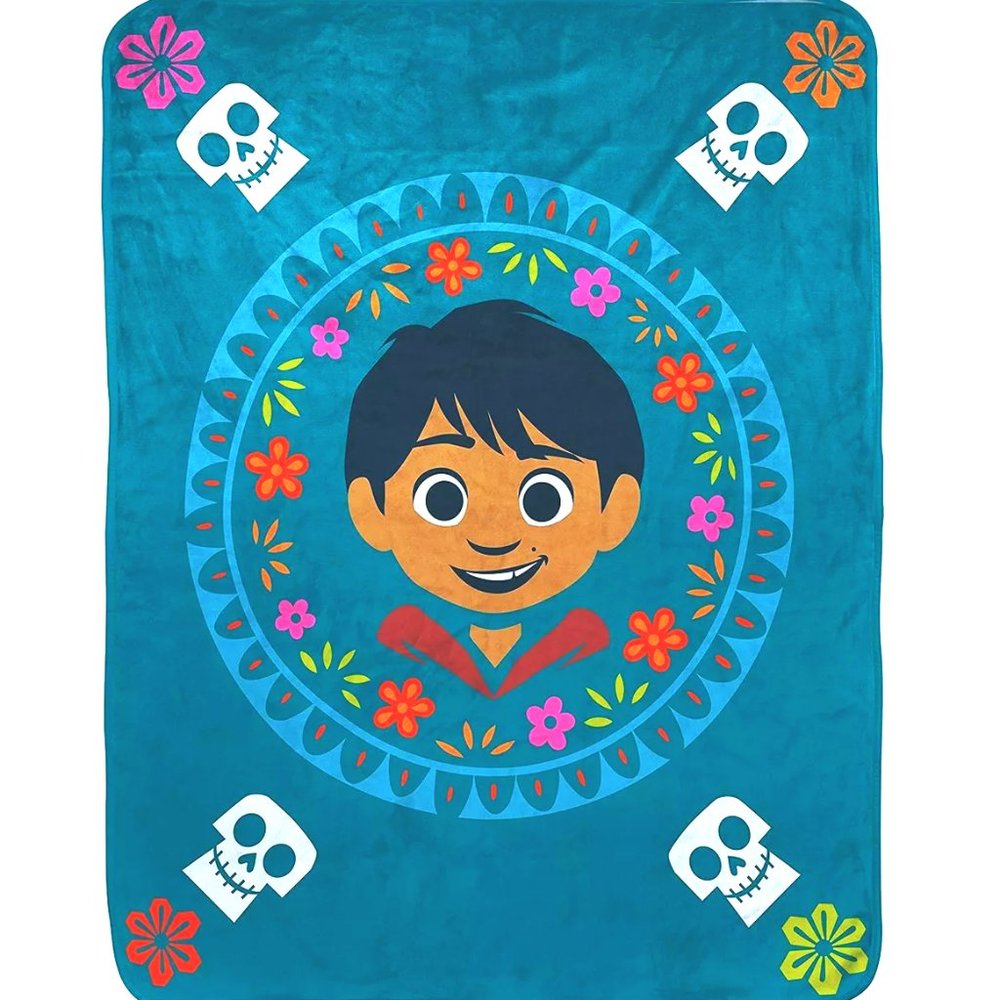 DISNEY x PIXAR COCO MOVIE THROW BLANKET DAY OF THE DEAD SKULLS DIA DE LOS MUERTO